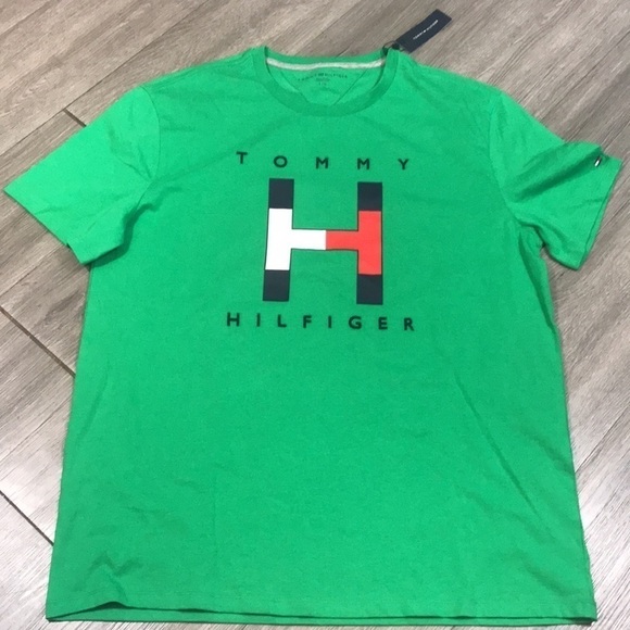 Tommy Hilfiger Green Screen Print Short Sleeve NWT T-Shirt size L - Picture 6 of 7